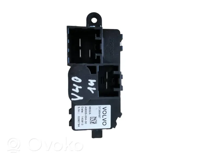 Volvo V40 Relais de commande ventilateur chauffage 31369487