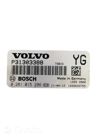 Volvo XC70 Moottorin ohjainlaite/moduuli P31303388