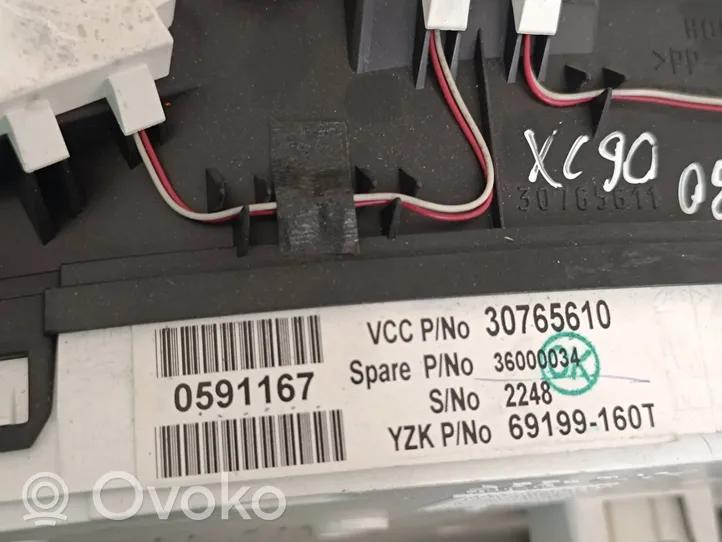 Volvo XC90 Speedometer (instrument cluster) 30765610