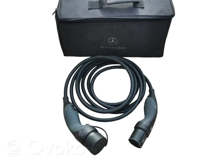 Mercedes-Benz EQS V297 Kabel do ładowania samochodu elektrycznego A005832305