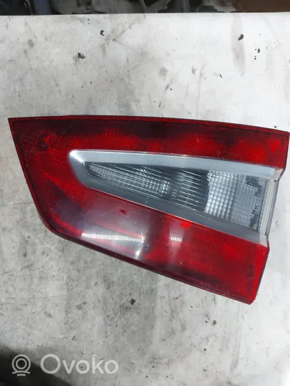 Ford Galaxy Lampy tylnej klapy bagażnika 2TZ00923402