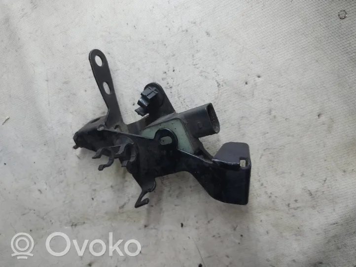 Renault Espace -  Grand espace IV Capteur de hauteur de suspension avant 820077940