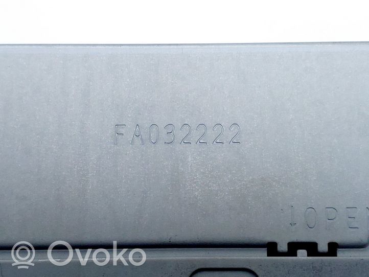 Honda CR-V Monitori/näyttö/pieni näyttö 39710T1GE110M1