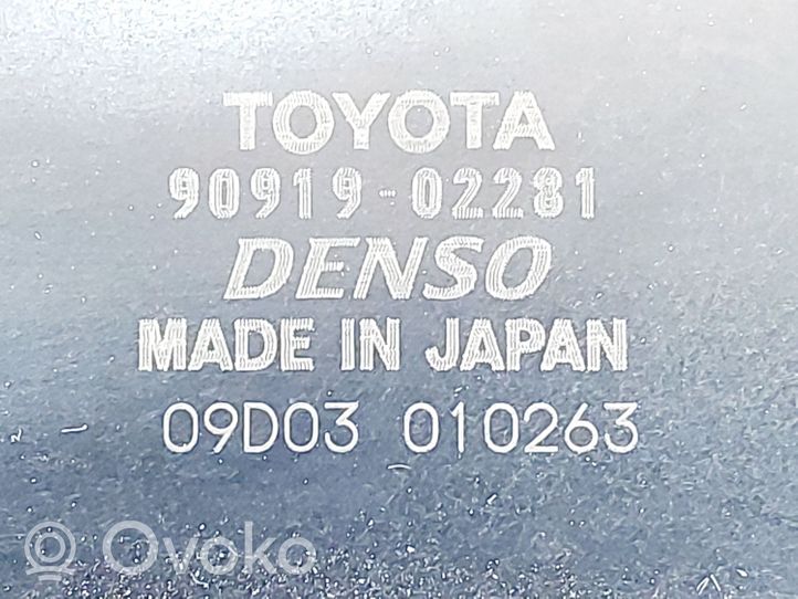 Toyota Aygo AB40 Suurjännitesytytyskela 9091902281