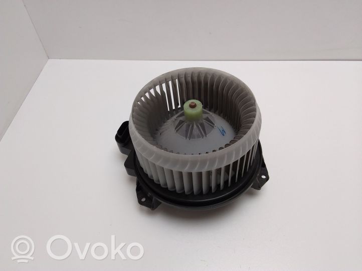 Toyota Verso-S Ventola riscaldamento/ventilatore abitacolo AV2727008093