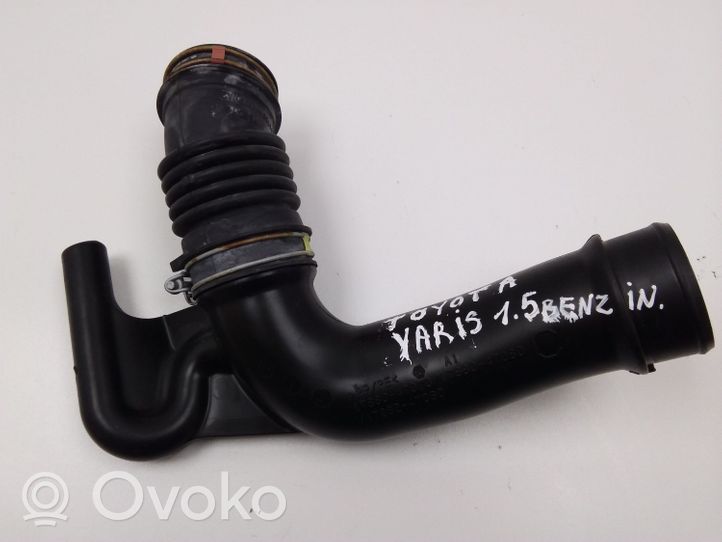 Toyota Yaris Air intake hose/pipe 1788047070