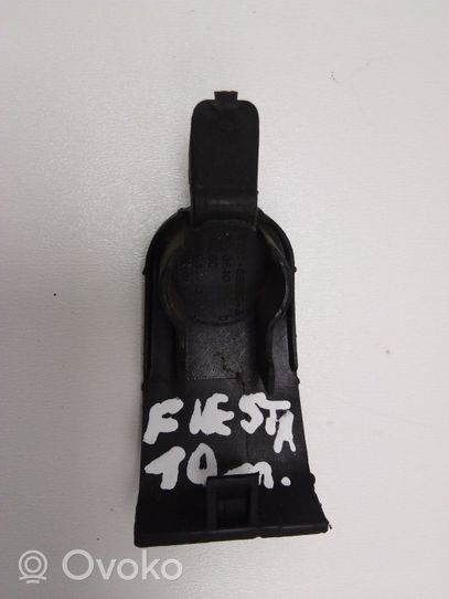 Ford Fiesta Jäähdyttimen kehyksen suojapaneelin kiinnike 8V518B069B