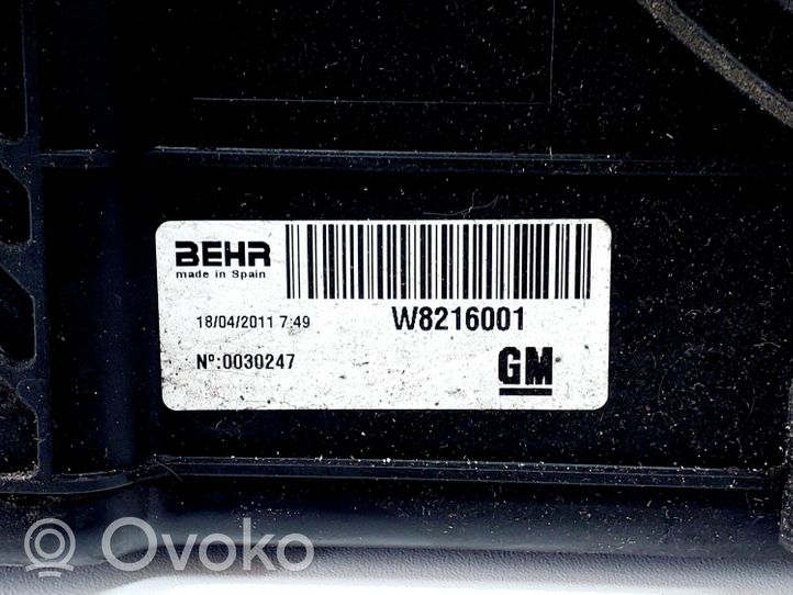 Opel Meriva B Aro de refuerzo del ventilador del radiador 13332666