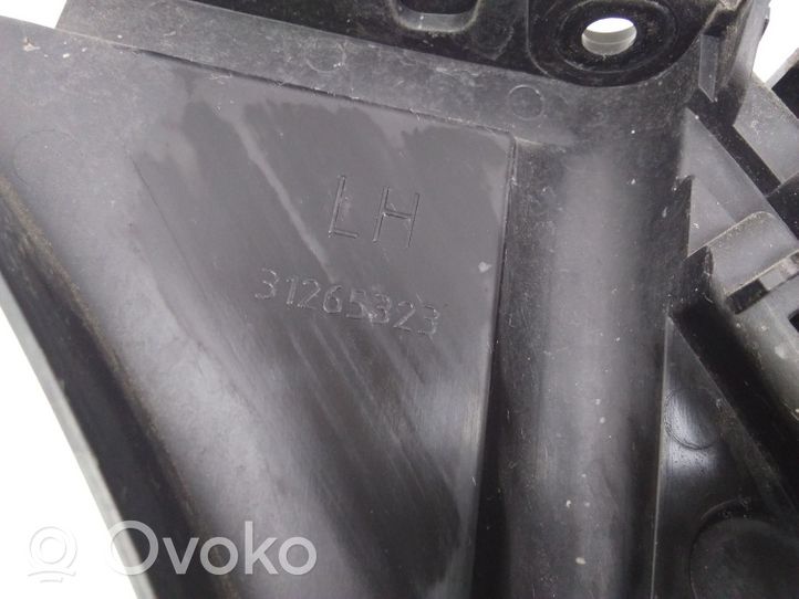Volvo XC70 Mocowanie narożnika zderzaka tylnego 31265323