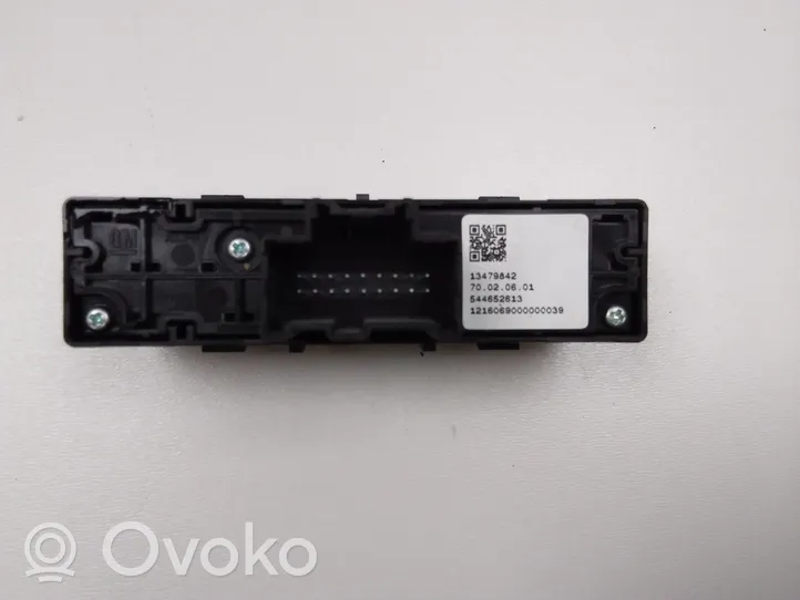 Opel Astra K A set of switches 13479842