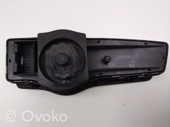 Hyundai i40 Light switch 39R1081000