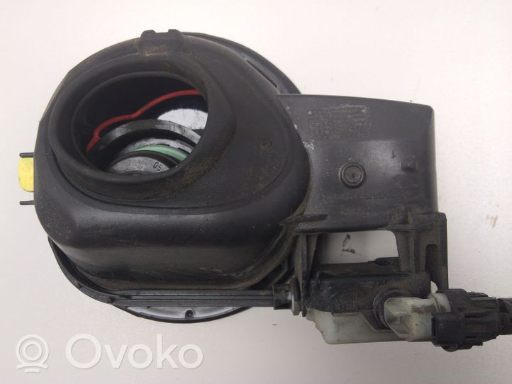 Opel Insignia A Volet de trappe réservoir de carburant 13352310