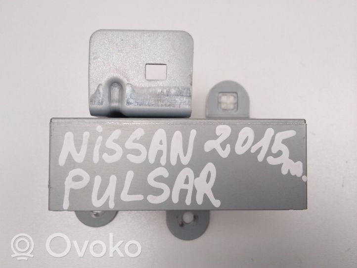 Nissan Pulsar Kiti prietaisai 284F03ZL0A