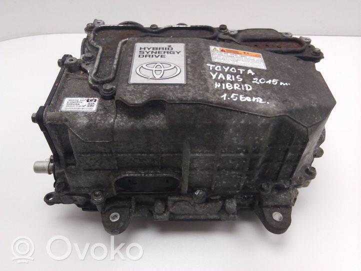 Toyota Yaris Falownik / Przetwornica napięcia 22JTE52030B14F031288