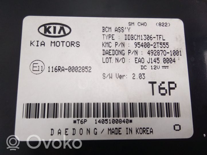 KIA Optima Muut laitteet 954002T555