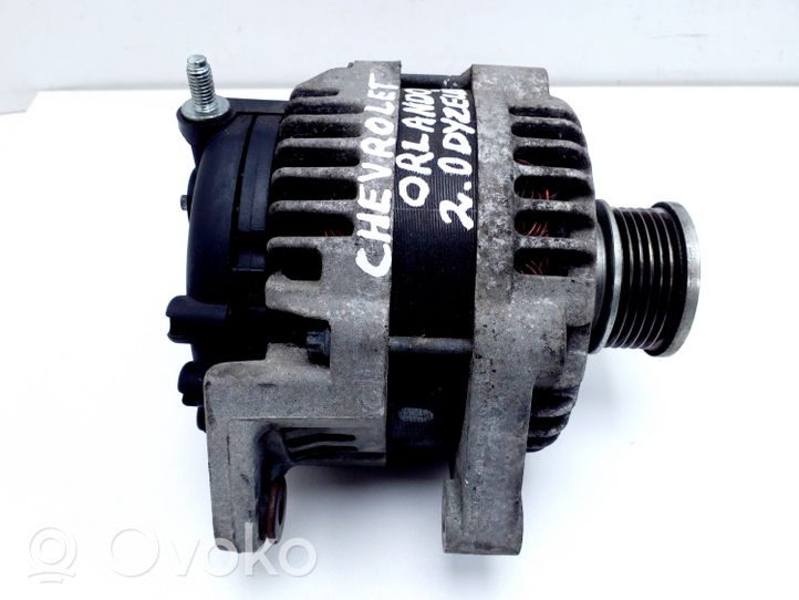 Chevrolet Orlando Generatore/alternatore 13580078