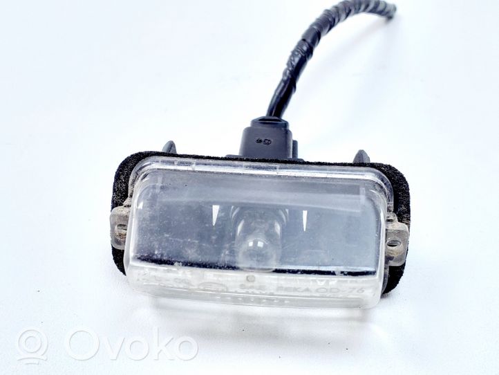 Toyota Yaris Lampa oświetlenia tylnej tablicy rejestracyjnej 