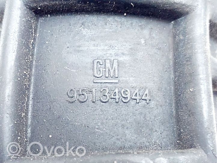 Opel Mokka X Välijäähdyttimen letku 95134944
