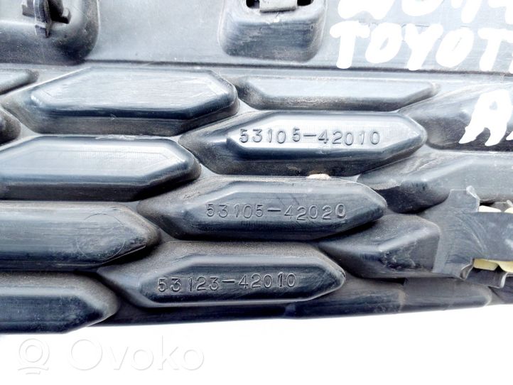 Toyota RAV 4 (XA40) Kratka dolna zderzaka przedniego 5310542010