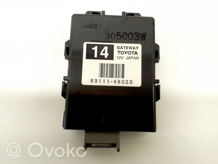 Lexus RX 330 - 350 - 400H Moduł sterowania Gateway 8911148020