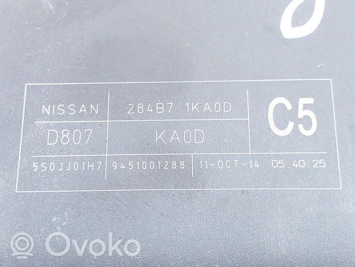 Nissan Juke I F15 Boîte à fusibles 284B71KA0D