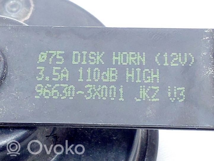 Hyundai i30 Garso signalas 966303X001