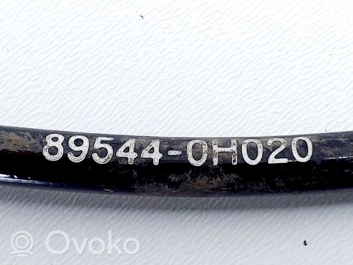Toyota Aygo AB40 Sensore ABS del freno posteriore 895440H020