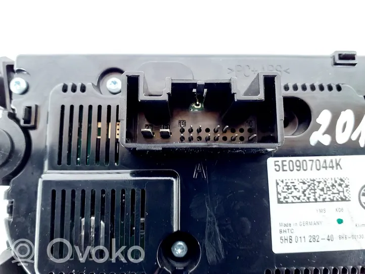 Skoda Octavia Mk3 (5E) Przełącznik / Włącznik nawiewu dmuchawy 5E0907044K