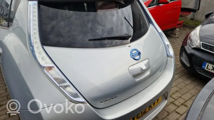 Nissan Leaf I (ZE0) Couvercle de coffre 