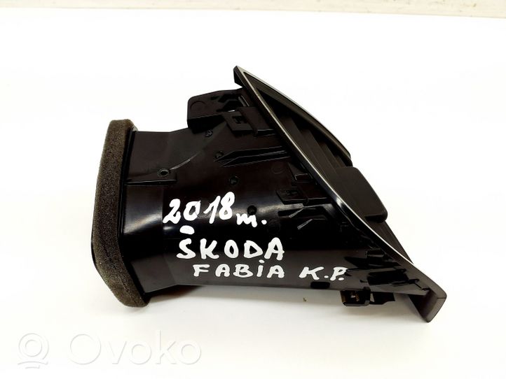 Skoda Fabia Mk3 (NJ) Kojelaudan tuuletussuuttimen suojalista 6V0819701C