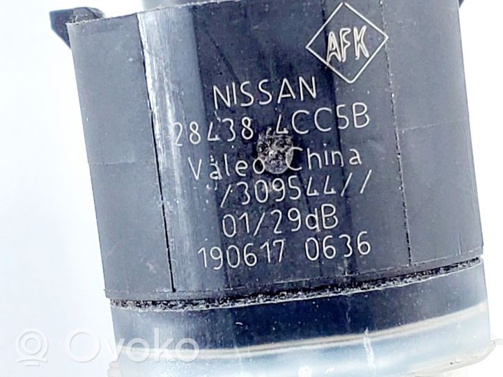 Nissan X-Trail T32 Sensor PDC de aparcamiento 284384CC5B