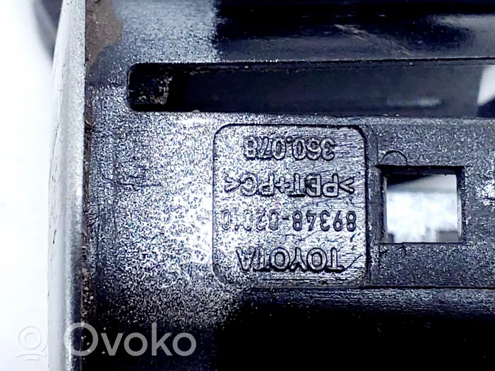 Toyota Auris E180 Priekšpusē parkošanās sensora (PDC) sensors (-i) 8934802010