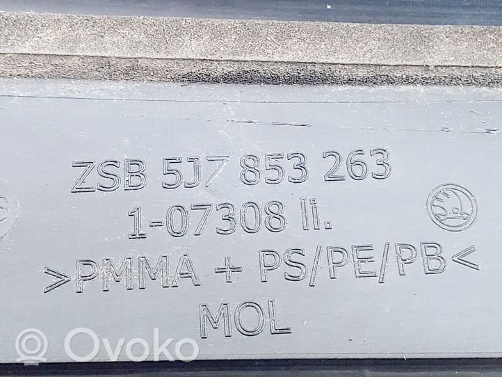 Skoda Fabia Mk2 (5J) Listwa szyby czołowej / przedniej 5J7853263