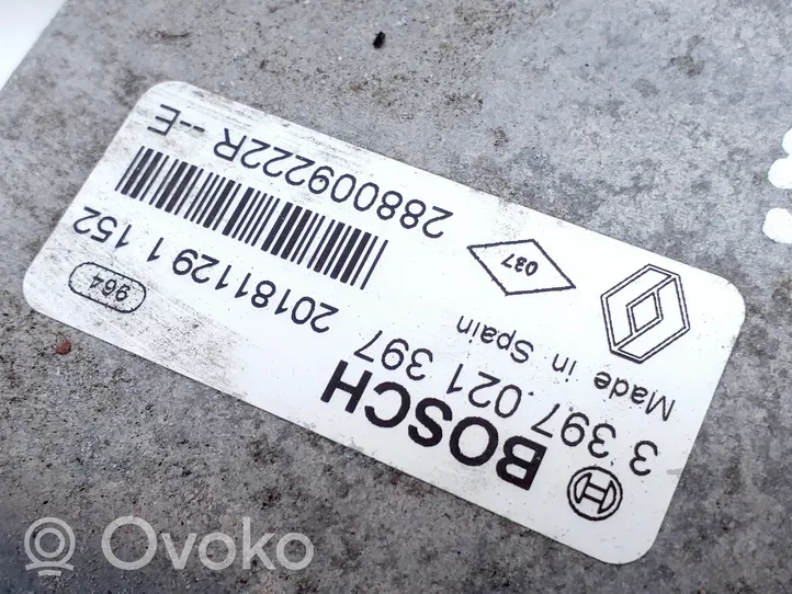 Renault Zoe Mechanizm i silniczek wycieraczek szyby przedniej / czołowej 288009222R