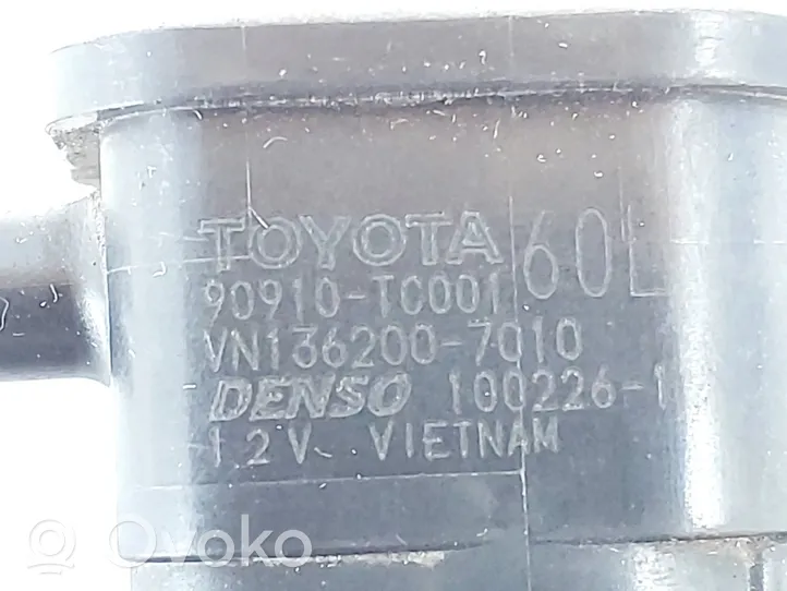 Toyota Yaris Zawór centralny hamulca 90910TC001