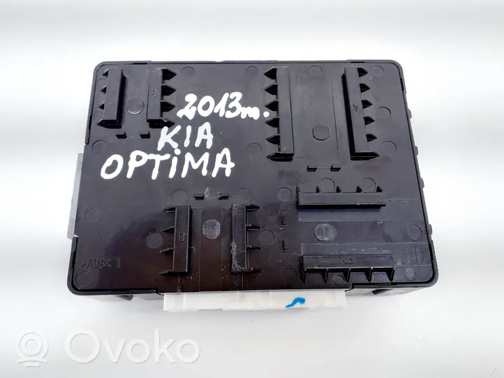 KIA Optima Module de contrôle carrosserie centrale 954002T550