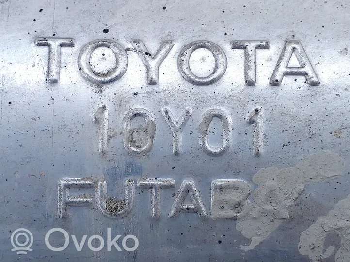 Toyota Yaris Tłumik środkowy 10Y01