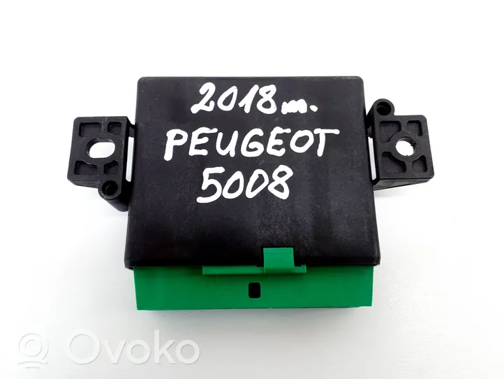 Peugeot 5008 Pysäköintitutkan (PCD) ohjainlaite/moduuli 9819360080