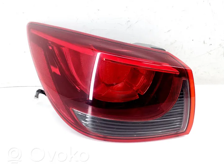 Mazda 2 Lampa tylna D09K51160