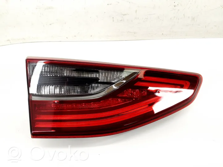 KIA Ceed Tailgate rear/tail lights 92403J7050