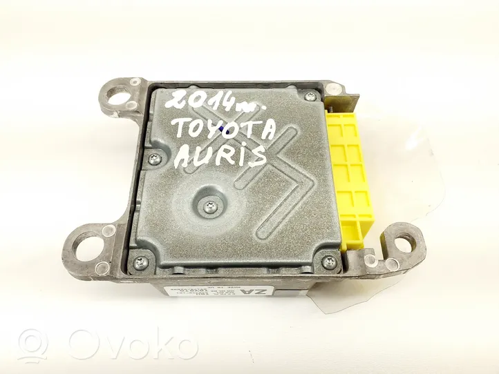Toyota Auris E180 Turvatyynyn ohjainlaite/moduuli 8917002B90
