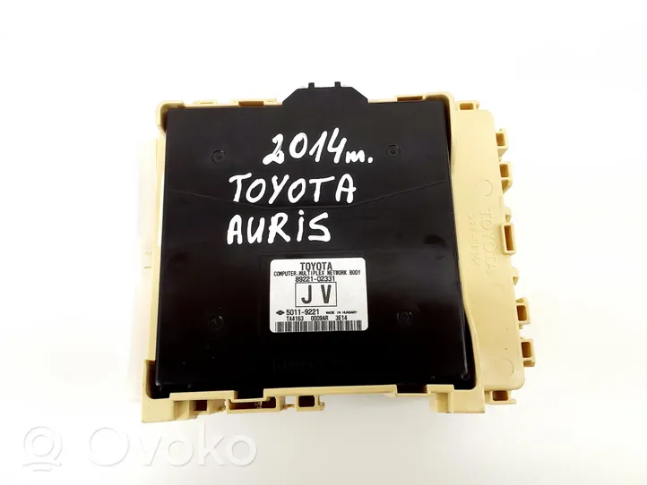 Toyota Auris E180 Releen moduulikiinnike 8273012X70A