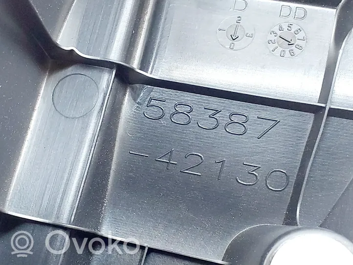Toyota RAV 4 (XA50) Protection de seuil de coffre 5838742090