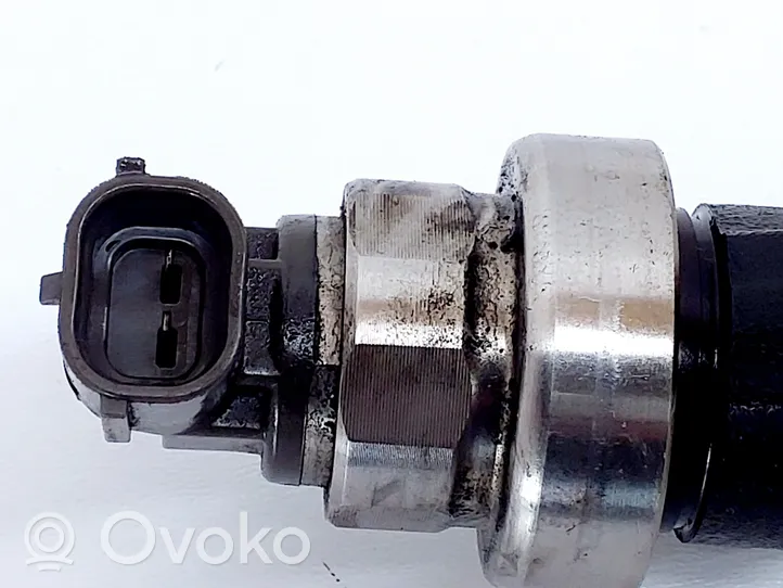 Opel Astra J Injecteur de carburant 8973762703