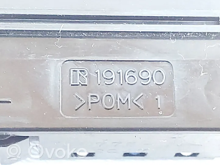 Toyota RAV 4 (XA40) Interrupteur de siège chauffant 191690