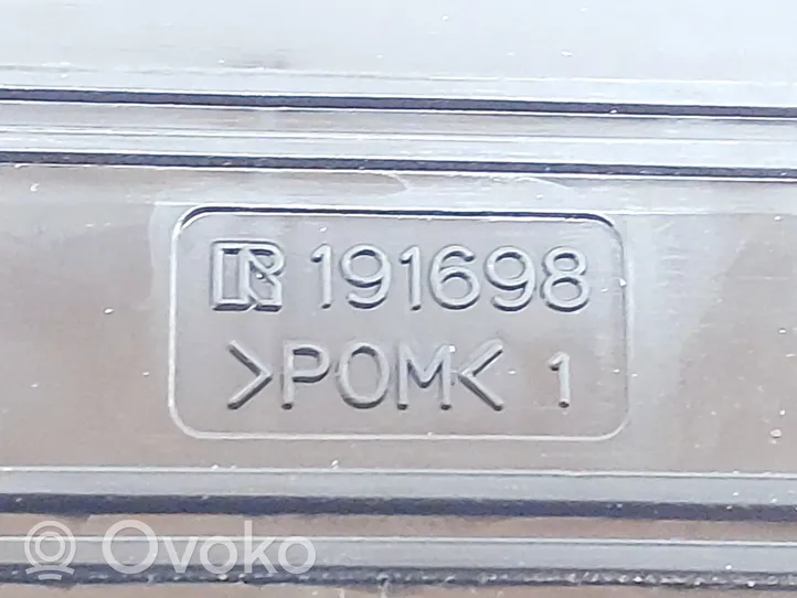 Toyota RAV 4 (XA40) Interruptor de calefacción del asiento 191698