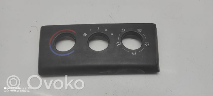 Opel Astra G Console centrale, commande chauffage/clim 90463845