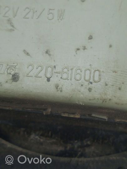Mazda 323 Feux arrière / postérieurs 22061600