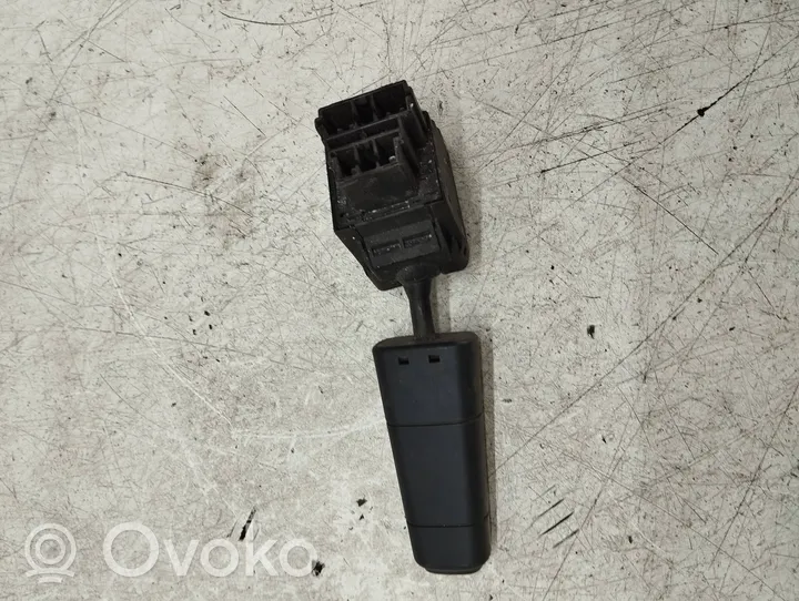 Citroen XM Wiper turn signal indicator stalk/switch 95637979ZL