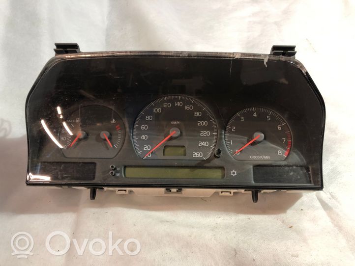 Volvo S70  V70  V70 XC Tachimetro (quadro strumenti) 9168144